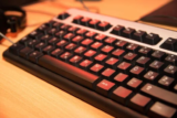Os 10 Melhores Teclados Custo-Benefício de 2025: da Logitech, Redragon e mais!